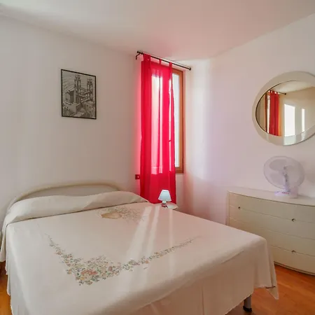 Casa Barbarossa - Goelba Hébergement de vacances *