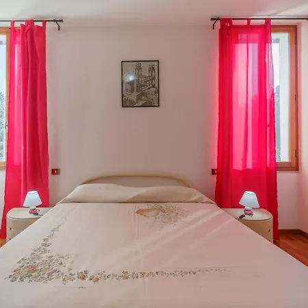 Casa Barbarossa - Goelba * Porto Azzurro