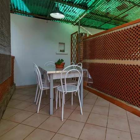Holiday home Casa Barbarossa - Goelba Porto Azzurro