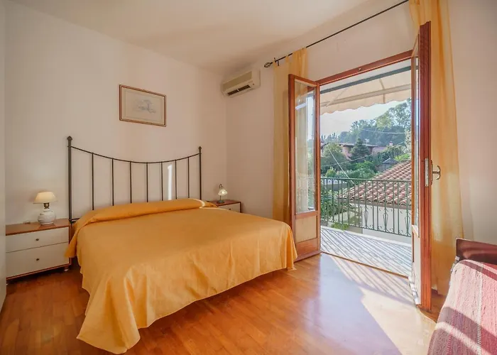 Casa vacanze Casa Barbarossa - Goelba Porto Azzurro