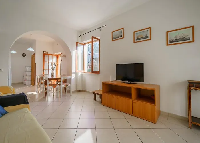 Casa Barbarossa - Goelba Porto Azzurro