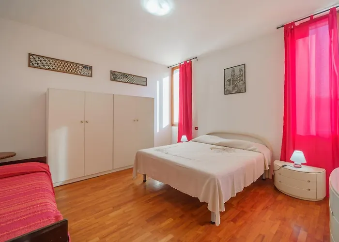 Casa Barbarossa - Goelba *