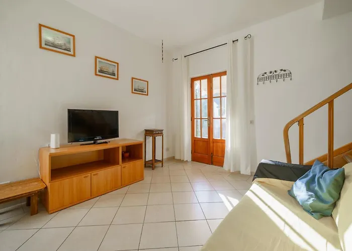 Casa Barbarossa 12 - Goelba Дом отдыха *