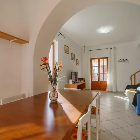 Casa Barbarossa - Goelba * Porto Azzurro